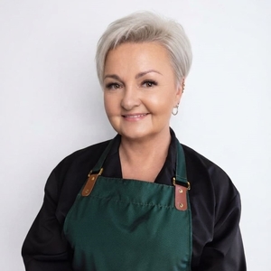 Елена Михайлова